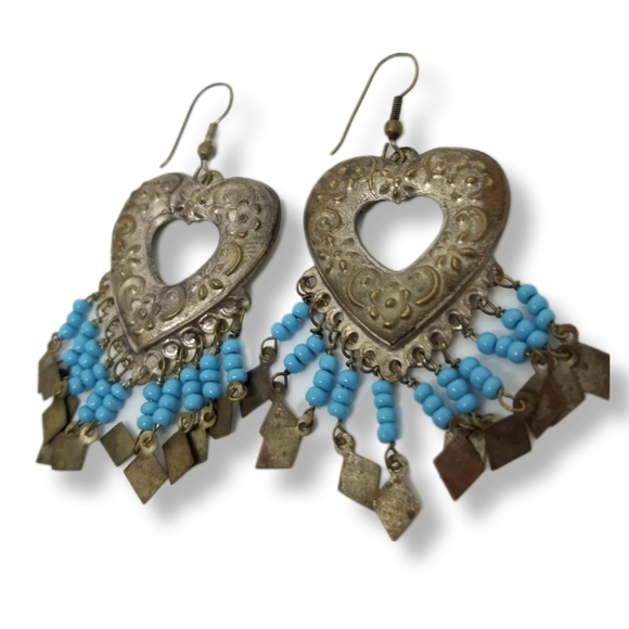 VINTAGE ANTIQUED HEART & TURQUOISE COLOR BEAD FRINGE DROP EARRINGS - Picture 3 of 4